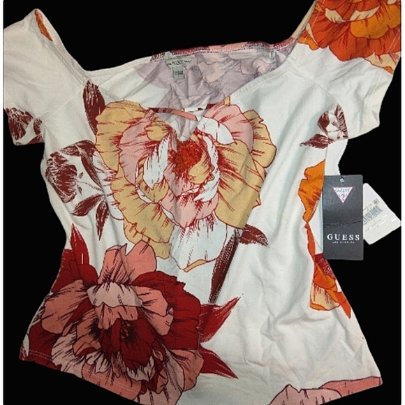 ~NWT~Stunning GUESS Blushing Azalea Print Ivory Karlotta Juniors Top~Large~ - Picture 1 of 11